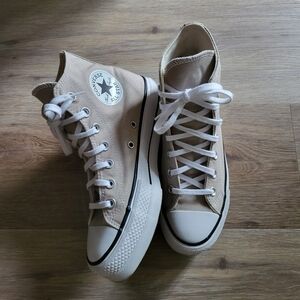 Converse Chuck Taylor All Star Lift Platform High Top (womens), sz. 6.5